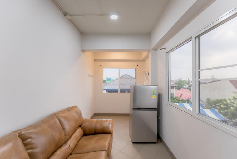 Bedroom 4, MiddleWay House, Khlong Sam Wa