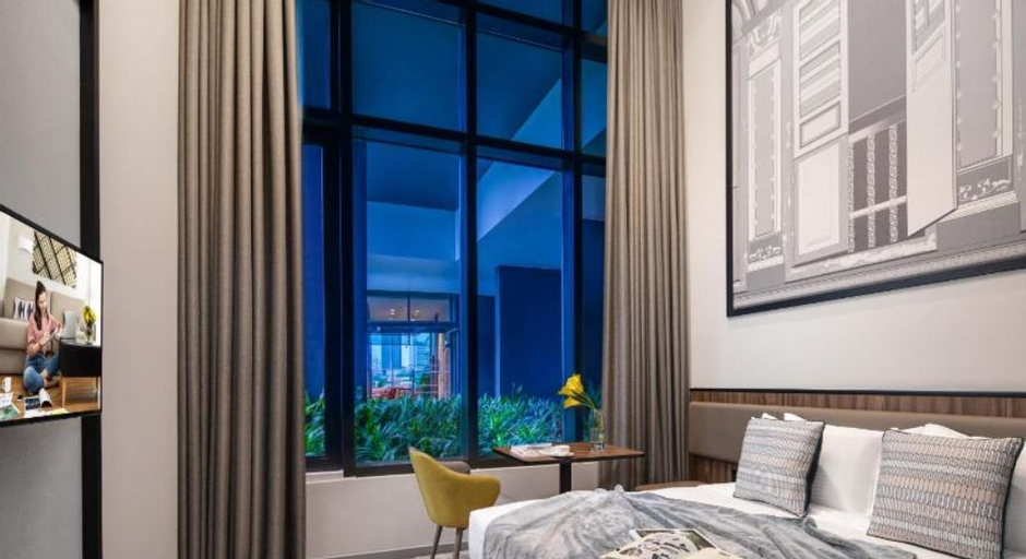 Bedroom 12