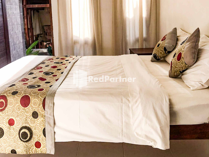Bedroom 4, Reynold Artha Guest House RedPartner, Klungkung