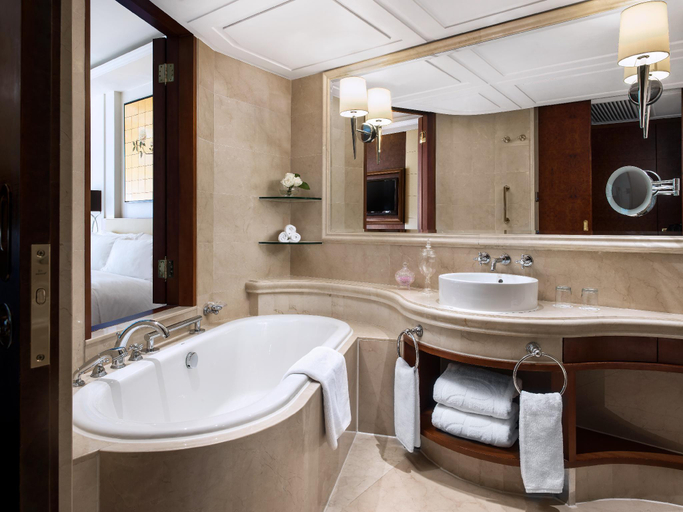 Bathroom 5, The Langham, Hong Kong, Kowloon
