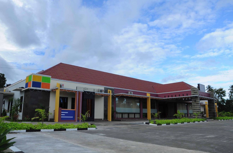 Exterior & Views 1, Kartika Buli Resort, East Halmahera