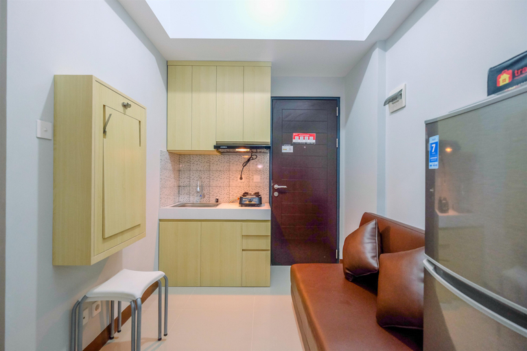 Others 3, Nice and Elegant 1BR at Royal Heights Apartment By Travelio, Bogor