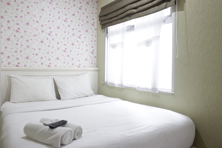 Bedroom 2, Cozy Studio Apartment at Grand Asia Afrika By Travelio, Bandung