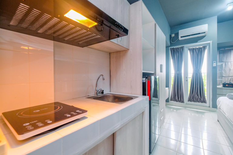 Others 4, Comfy and Tidy Studio Kaliana Apartment By Travelio, Bogor