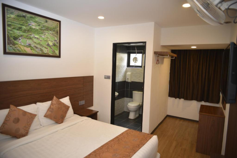 Bedroom 4, Highlanders Hotel, Cameron Highlands