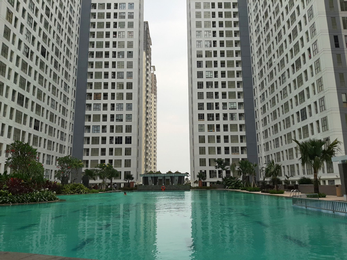 Sport & Beauty 5, Comfortable and Homey 2BR Apartment at M-Town Residence By Travelio, Tangerang