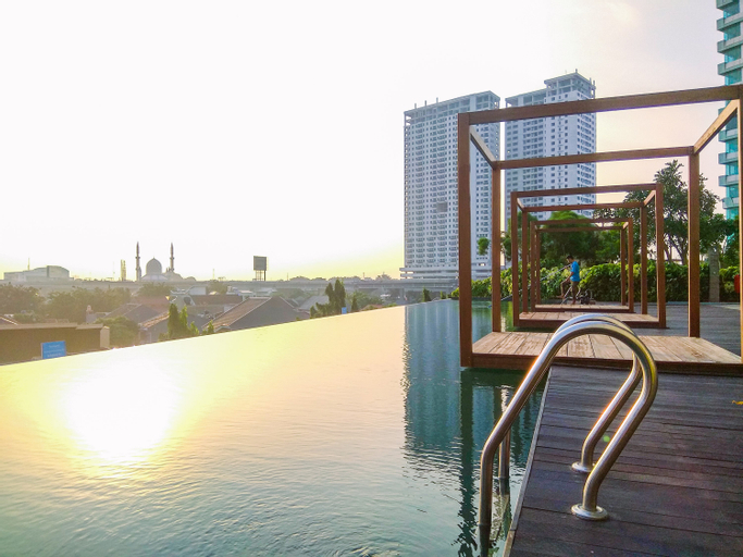 Exterior & Views 5, Comfort Living Studio Room at Grand Kamala Lagoon Apartment By Travelio, Bekasi