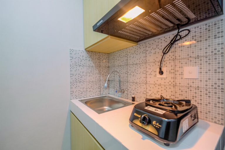 Others 4, Nice and Elegant 1BR at Royal Heights Apartment By Travelio, Bogor