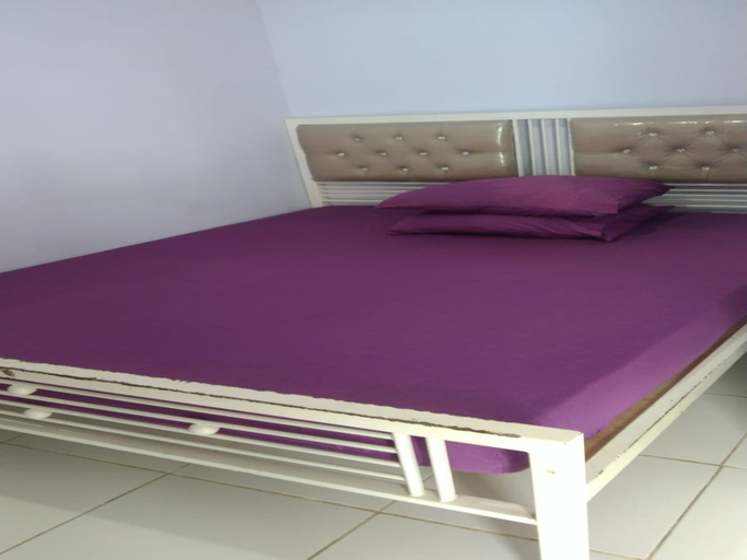 Bedroom 2, Penginapan Dahlia, Banggai