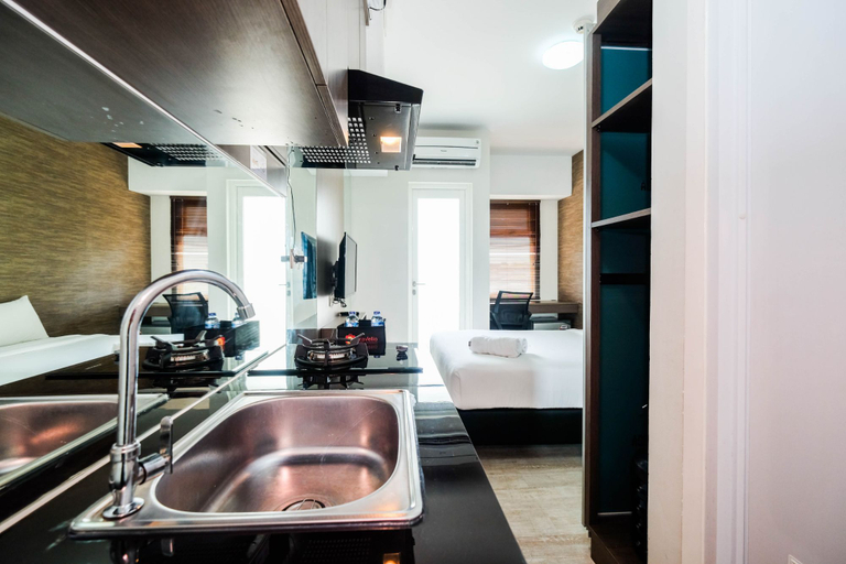 Others 2, Cozy Studio Apartment at Springlake Summarecon Bekasi By Travelio, Bekasi