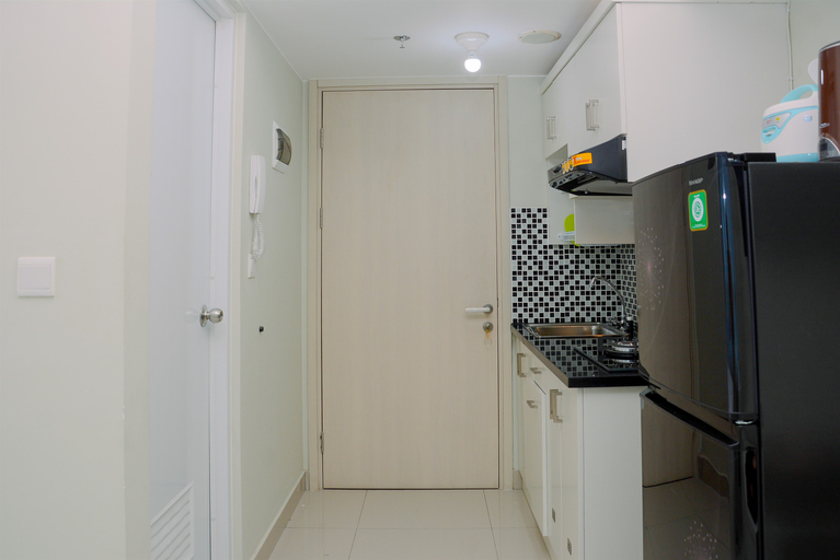 Others 2, Studio Apartment with Garden View at The Springlake View Summarecon By Travelio, Bekasi
