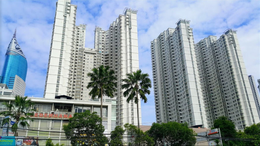 Exterior & Views 2, Comfy 2BR Sudirman Park Apartment at Central Area By Travelio, Central Jakarta