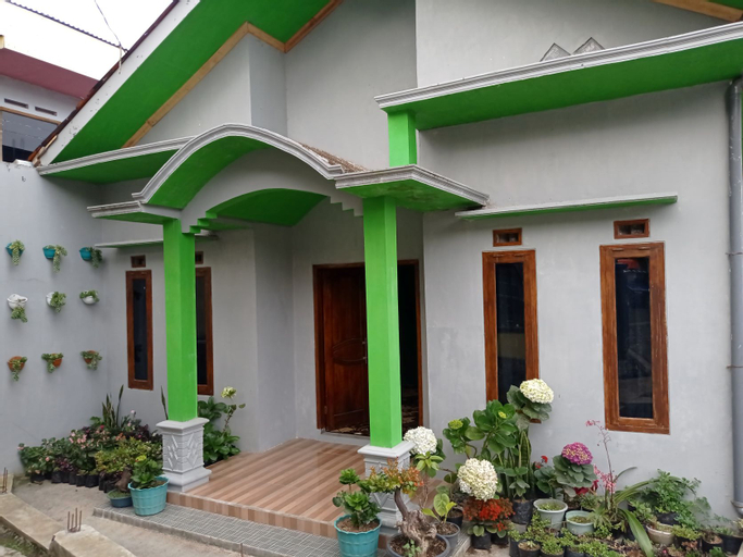 Exterior & Views 2, Homestay Pancer Dieng, Wonosobo
