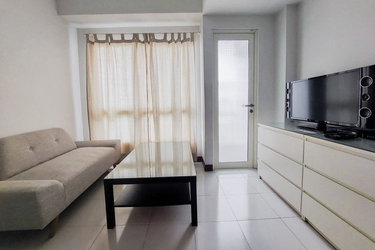 Others 2, Cozy Stay Studio Apartment at Scientia Residence By Travelio, Tangerang