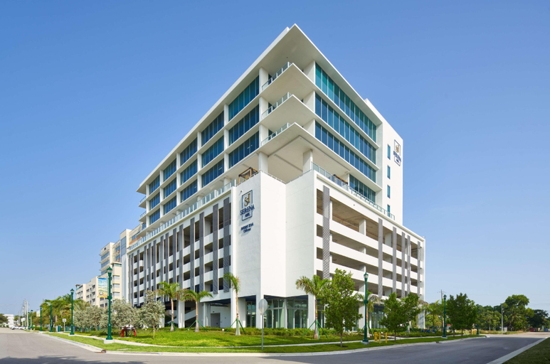SERENA Hotel Aventura Miami, Tapestry Collection by Hilton, Miami-Dade