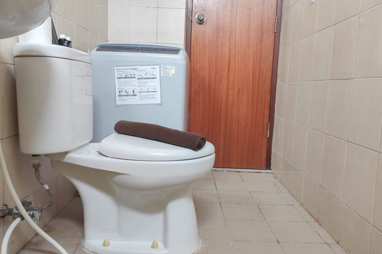 Bedroom 3, Spacious 2BR at Vida View Makassar Apartment By Travelio, Makassar