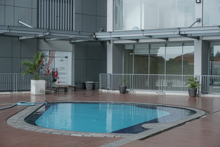 Sport & Beauty 2, Attractive 1BR Apartment at Royal Olive Residence By Travelio, South Jakarta