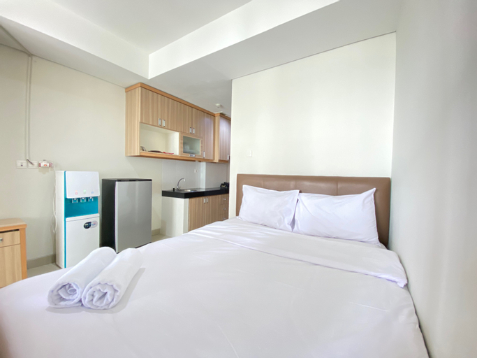 Stylish & Comfy Studio at Dago Suites Apartment By Travelio, Bandung