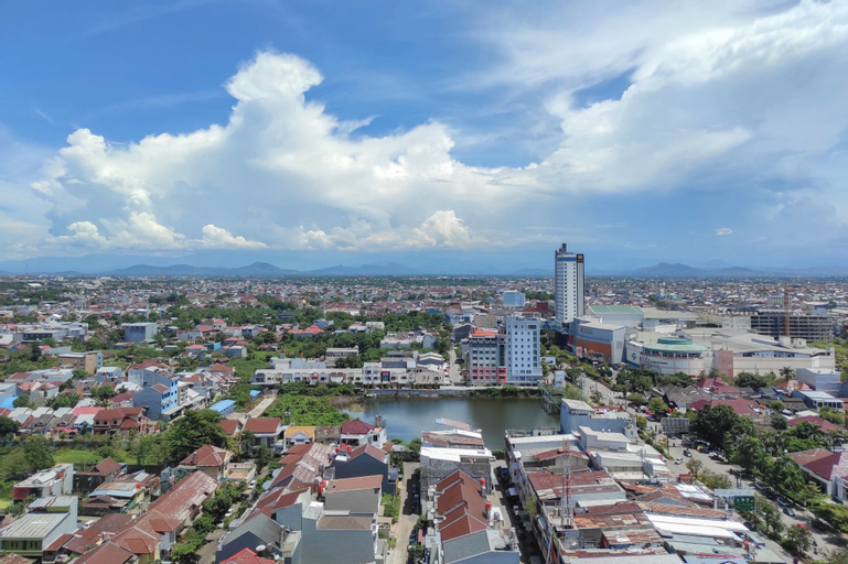 Exterior & Views, Cozy Studio Vida View Apartment By Travelio, Makassar