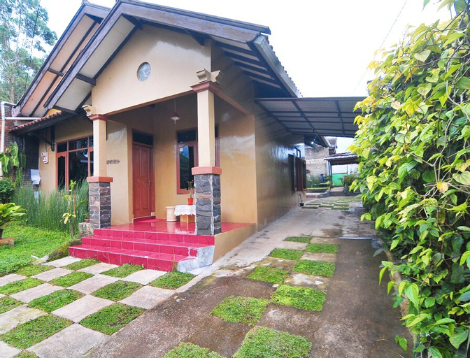 Villa Daun Sirih, Bandung