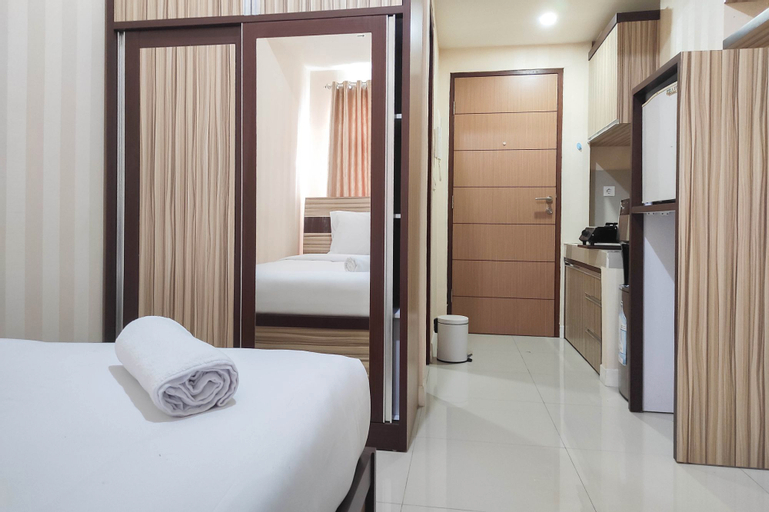 Bedroom 2, Cozy and Best Deal Studio Apartment Vida View Makassar By Travelio, Makassar