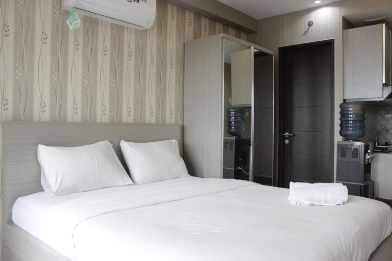 Bedroom 2, Cozy Studio Apartment at Mekarwangi Square Cibaduyut By Travelio, Bandung