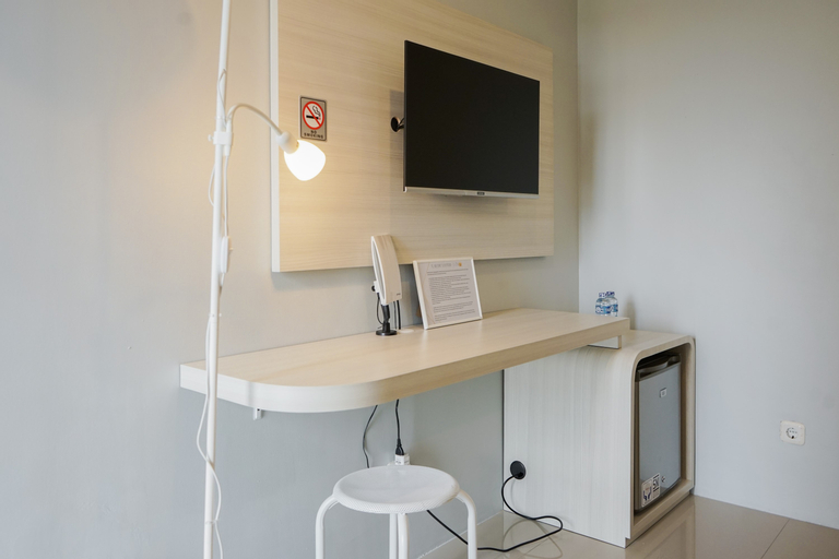 Bedroom 2, Brand New and Comfy Studio Baileys Apartment By Travelio, South Tangerang