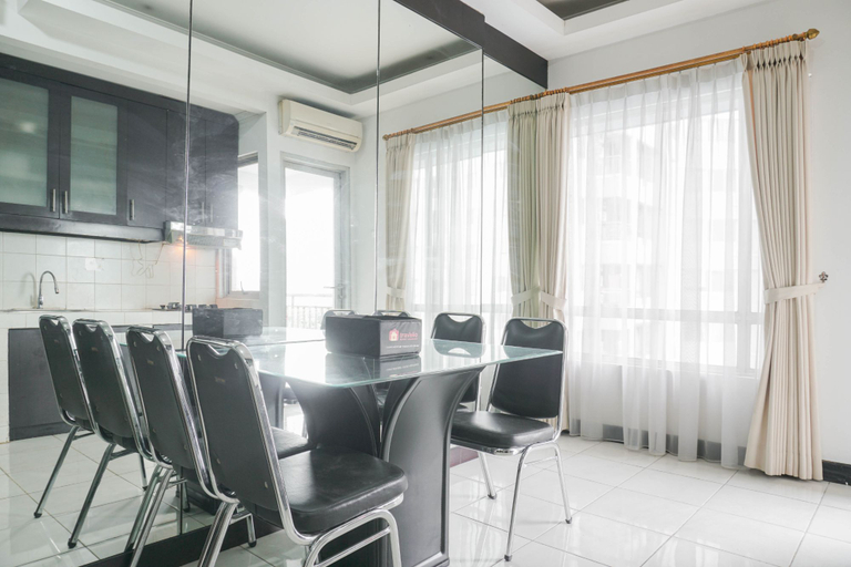 Business Facilities, Elegant and Nice 2BR at Sudirman Park Apartment By Travelio, Jakarta Pusat