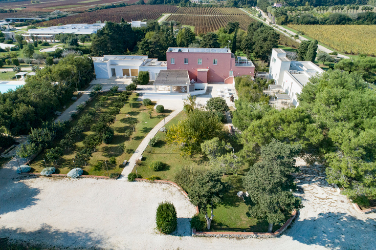 Public Area 5, Masseria Mongiò dell'Elefante, Lecce