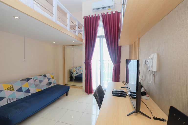 Bedroom 1, Comfy and Tidy Studio at Dave Apartment By Travelio, Depok