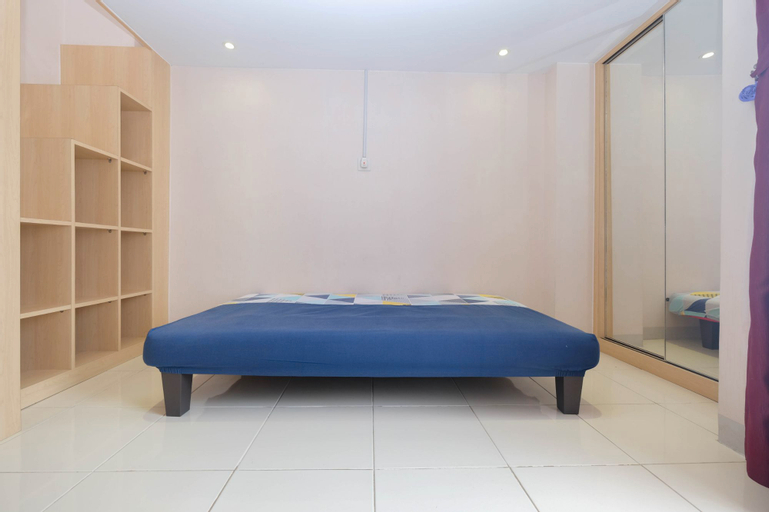 Bedroom 5, Comfy and Tidy Studio at Dave Apartment By Travelio, Depok