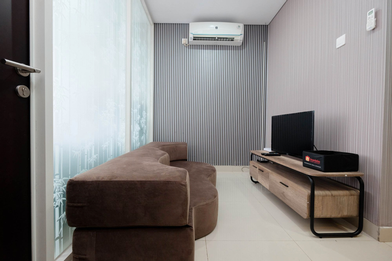Exterior & Views 1, Simply Clean and Cozy 1BR With Sofabed at Atlanta Residence Apartment By Travelio, Depok