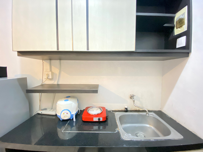 Stylish & Bright 1BR Apartment at Grand Asia Afrika Residence By Travelio, Bandung