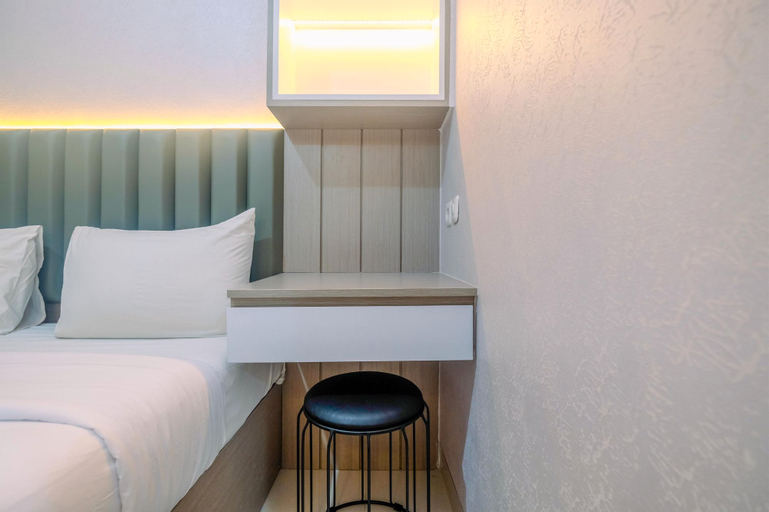 Bedroom 4, Nice and Comfy Studio Apartment at Transpark Cibubur By Travelio, Depok