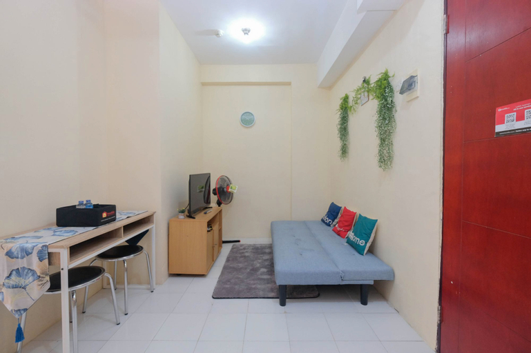 Nice and Comfy 1BR Apartment at MT Haryono Residence By Travelio, East Jakarta