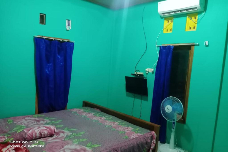 Bedroom 5, Homestay Dua Putra, Pacitan