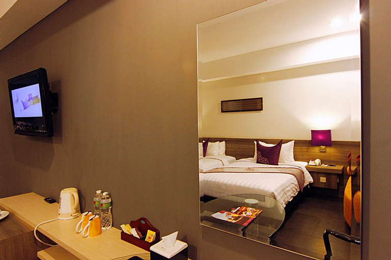 Bedroom 12