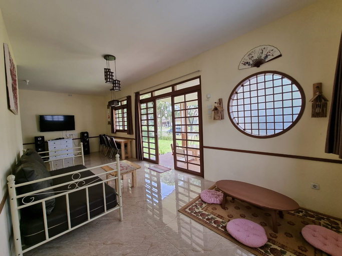Others 5, Villa Kota Bunga Jepang Puncak with Swimming Pool by Nimmala, Bogor