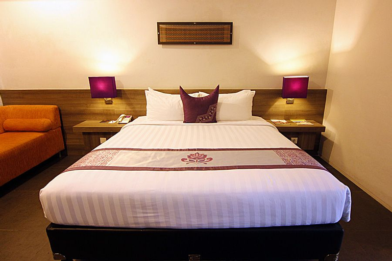 Bedroom 13