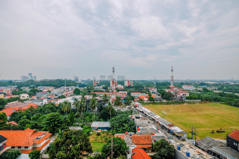 Exterior & Views 4, Minimalist and Homey Studio at Dave Apartment By Travelio, Depok