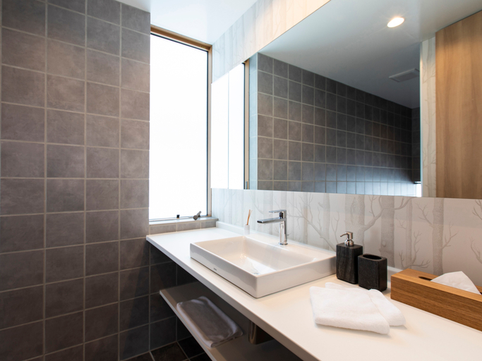Bathroom 4, Ukiyo Chalet, Niseko