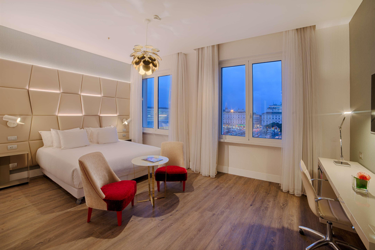 Bedroom 13