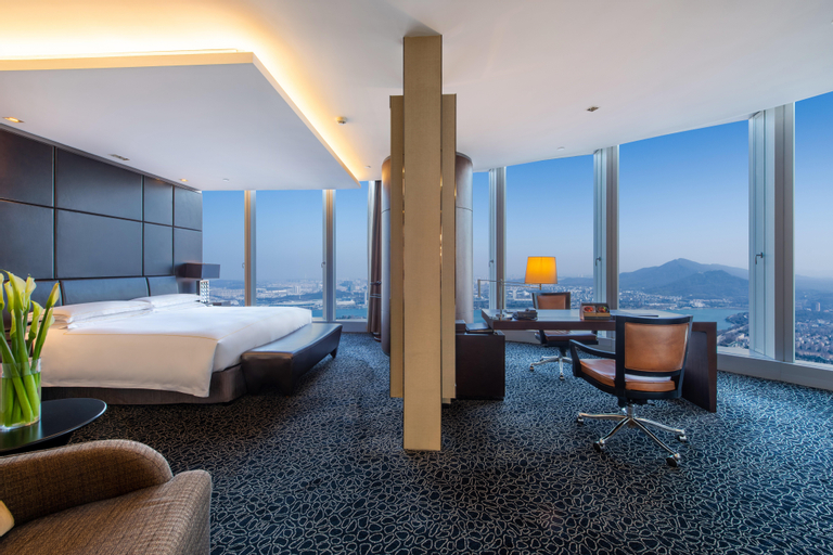 Room 1