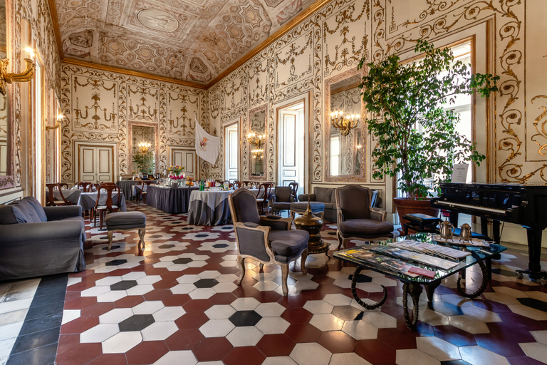 Public Area 4, Decumani Hotel De Charme, Napoli