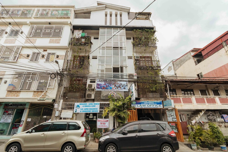 RedDoorz near Mckinley Hill Taguig, Taguig