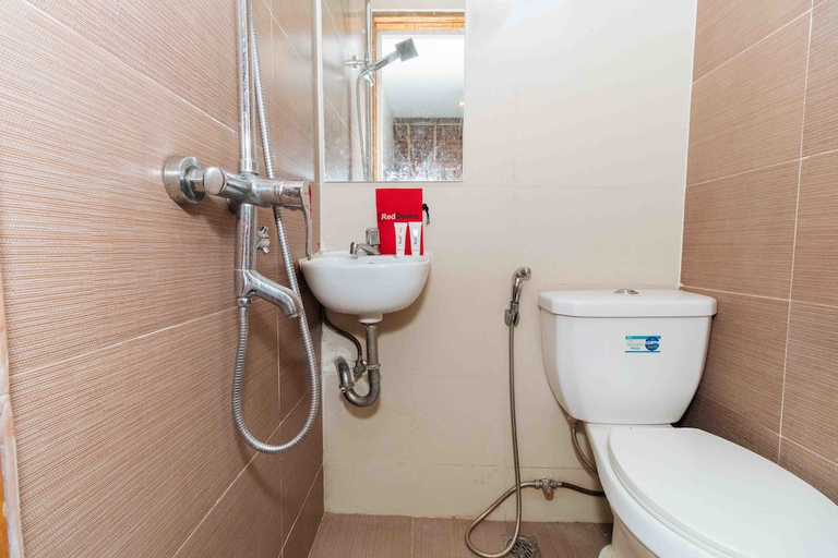 Bedroom 4, Reddoorz Near Mckinley Hill Taguig, Taguig