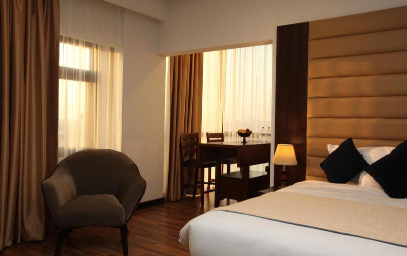 Bedroom 4, Golden Tulip Al Khobar Suites, Al Khobar