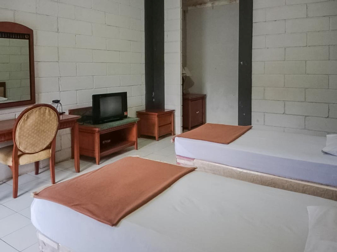 Bedroom 4, Kampung Resort Pertiwi RedPartner, Bogor