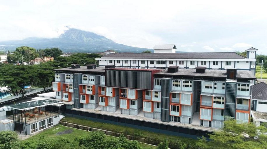 Exterior & Views 5, My Dormy Hostel UMM, Malang