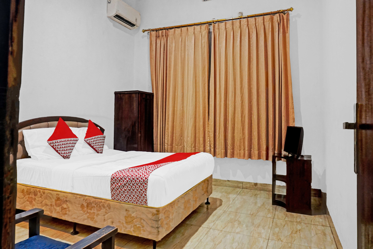 Bedroom 1, OYO 90853 Hotel Borobudur Kemayoran Syariah, Central Jakarta